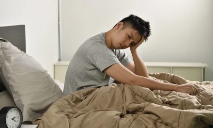 Capek Seharian Tapi Tak Bisa Tidur? Bisa Jadi Jam Tidurmu Kacau