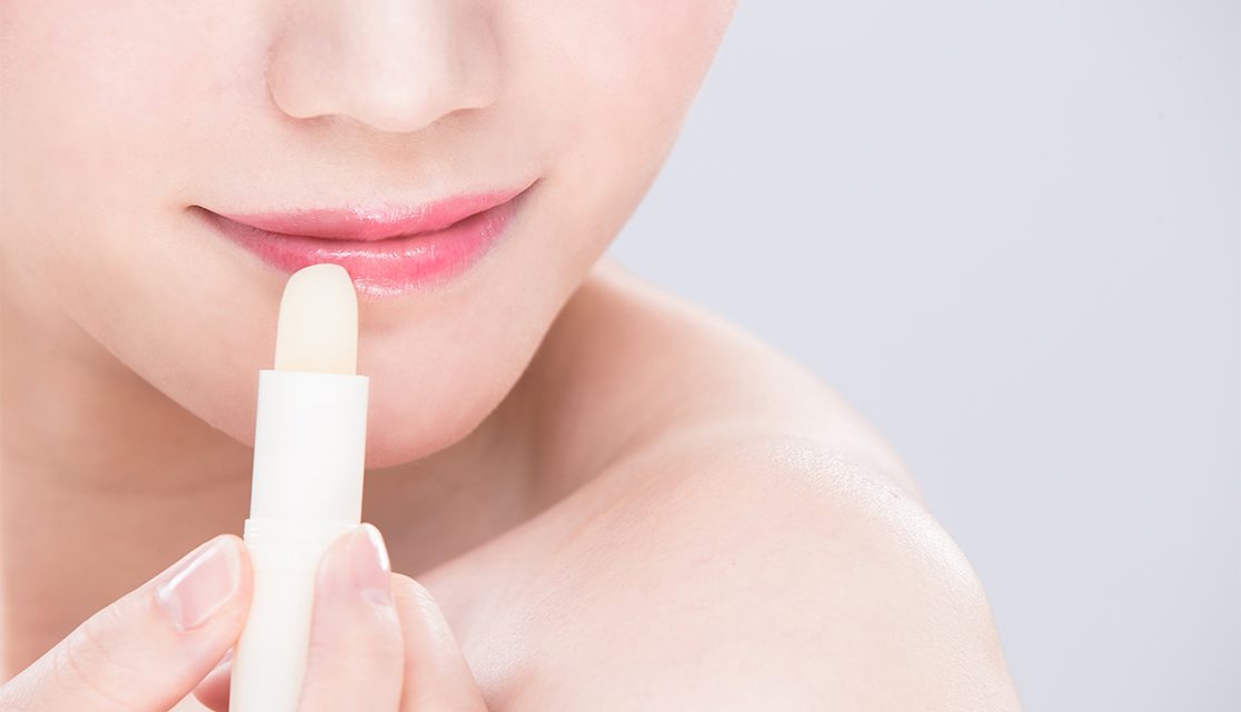 Cegah Bibir Gelap Dengan Menggunakan Produk Ber SPF