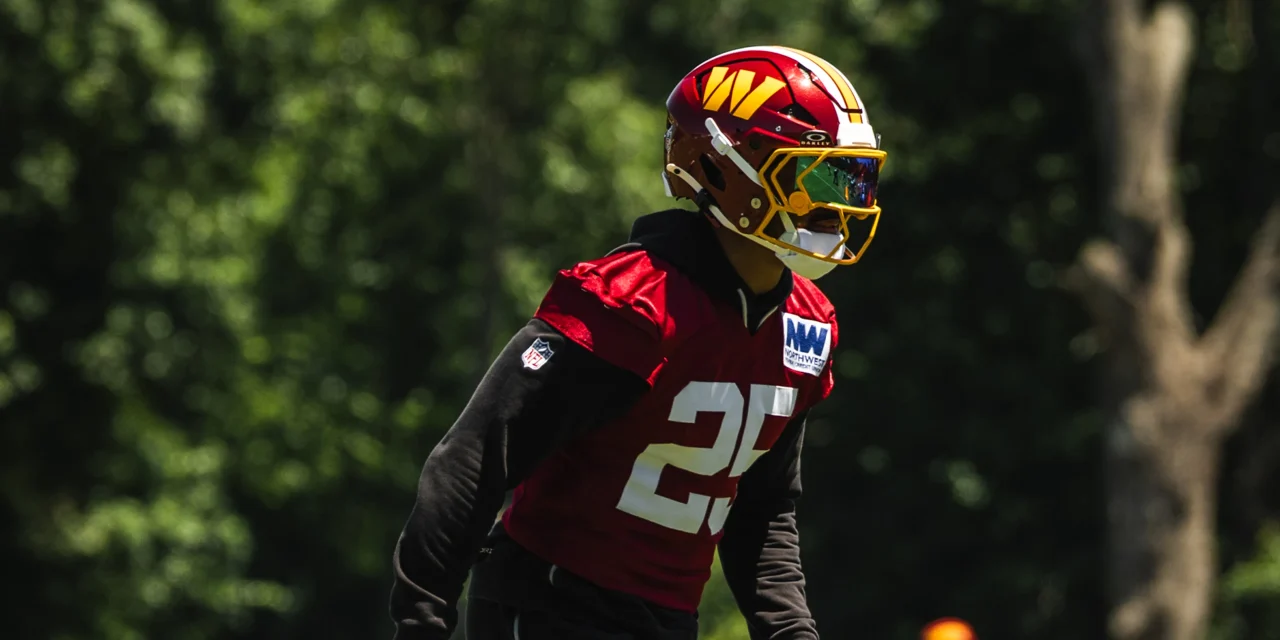 Washington Commanders Terpuruk: QB Jayden Daniels Cedera